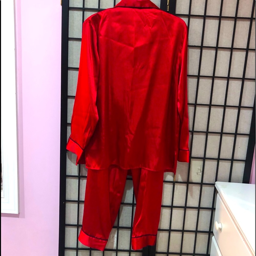 ♥️ SECRET TREASURES 2pc red satin sleepwear set size S NWOT - Picture 4 of 8